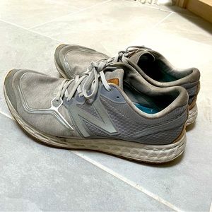 New Balance Fresh Foam Zante Sweatshirt Sneakers